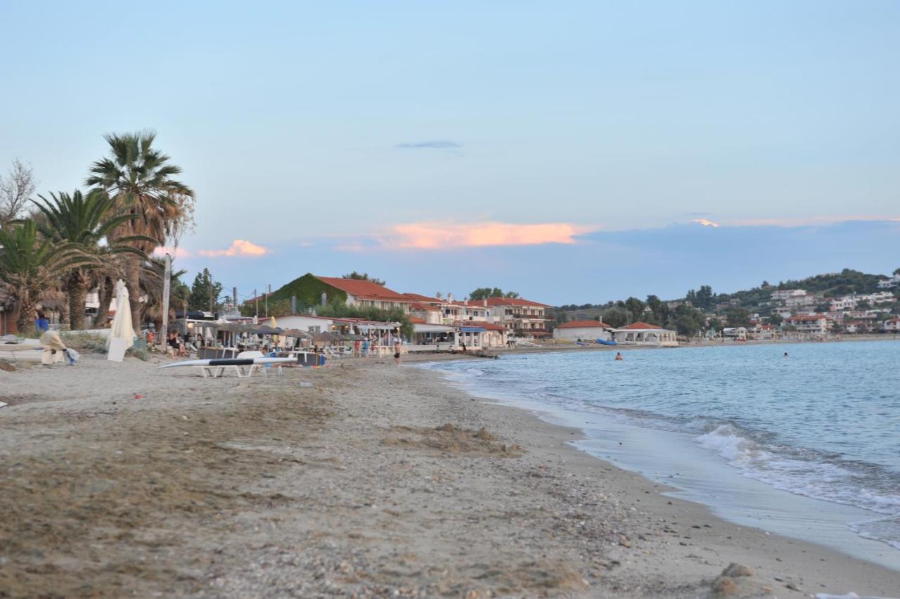 Fotis And Kathryn Apartments Skala Fourkas Exterior photo